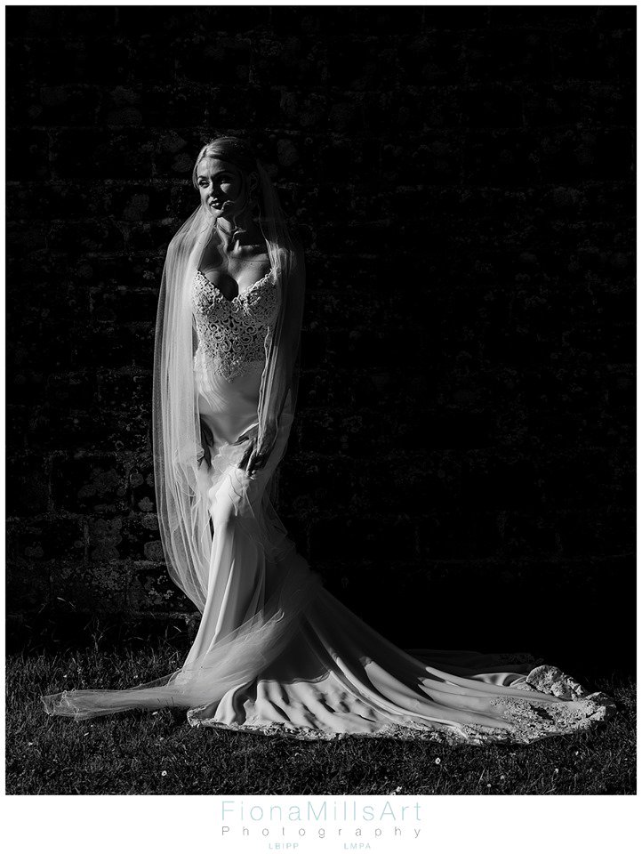 Megan looking ravishing in her Proposals Bridal gown! 🤩 
#hampshirewedding #wedding #weddingday #tietheknot #realwedding #brideandgroom #weddinginspiration #modernbride #weddingpictures #weddingideas #bridestyle