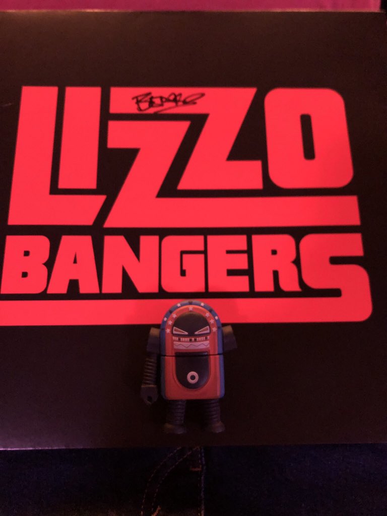 teamedward707's tweet photo. @lizzo Been bumping you since #LIZZOBANGERS !!! Already got @_LAZERBEAK_ to sign it, wondering if #Funkbot could get @lizzo and @SophiaEris to sign it too ??? 🤞Keep doing you @lizzo, you are what the World needs right now. Stay #AMAZING !!! ❤️🔥❤️🔥 https://t.co/5zTG1qoWnZ