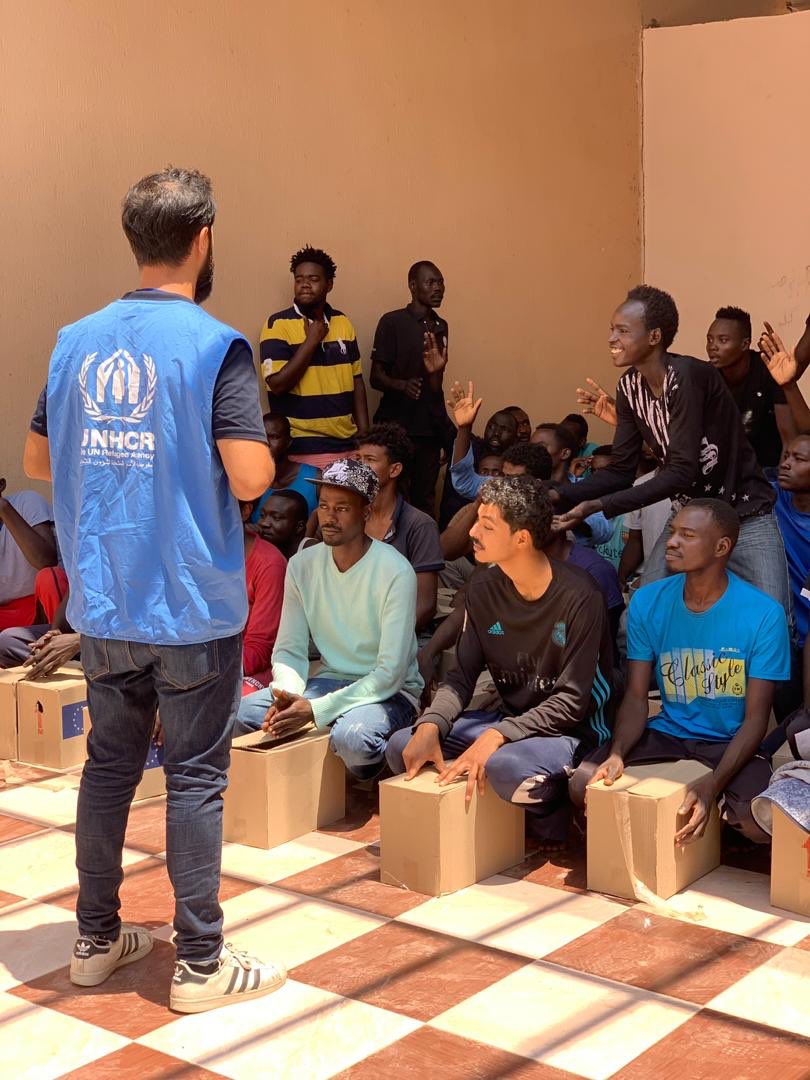 UNHCR registration team visited today Zliten detention center, 180 Km East of Tripoli, where 125 persons are currently detained. UNHCR registered asylum-seekers and offered counseling sessions while our partner CESVI distributed hygiene kits.
