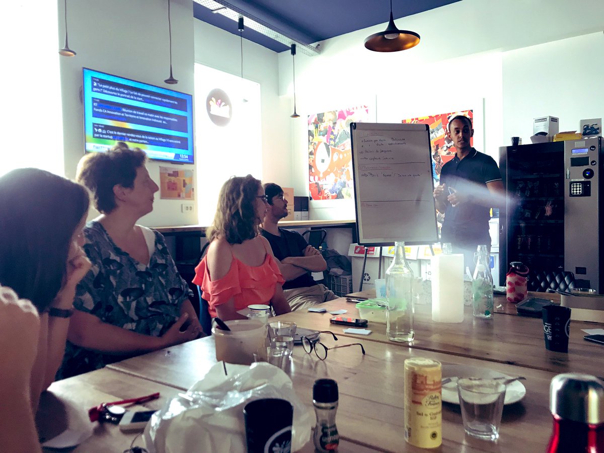 We_Forge's tweet photo. 🌿🍽 WETALK 
Big up @ApprenTea @eco_slow pour le talk instructif et la facilitation pour réfléchir à de nouvelles pratiques autour du zéro déchet #Banzaiii #Wetalk https://t.co/BmLuY3DsDf