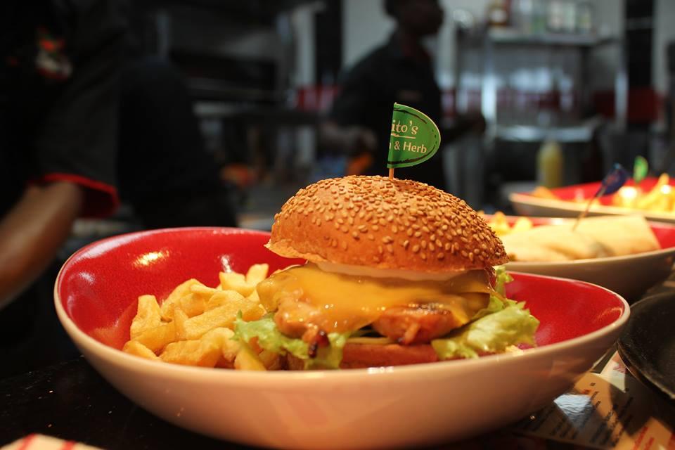 TwoRivers_KE's tweet photo. .@galitoske ,one of the best flame grilled chicken with massive flavors will be offering you a chili bean starter & chicken Hawaiian burger with chips for only Kes 800 2nd - 5th July. https://t.co/8Q4yqVmnyk #TwoGoodToResist ๐๐ https://t.co/PrPYLzI4TT