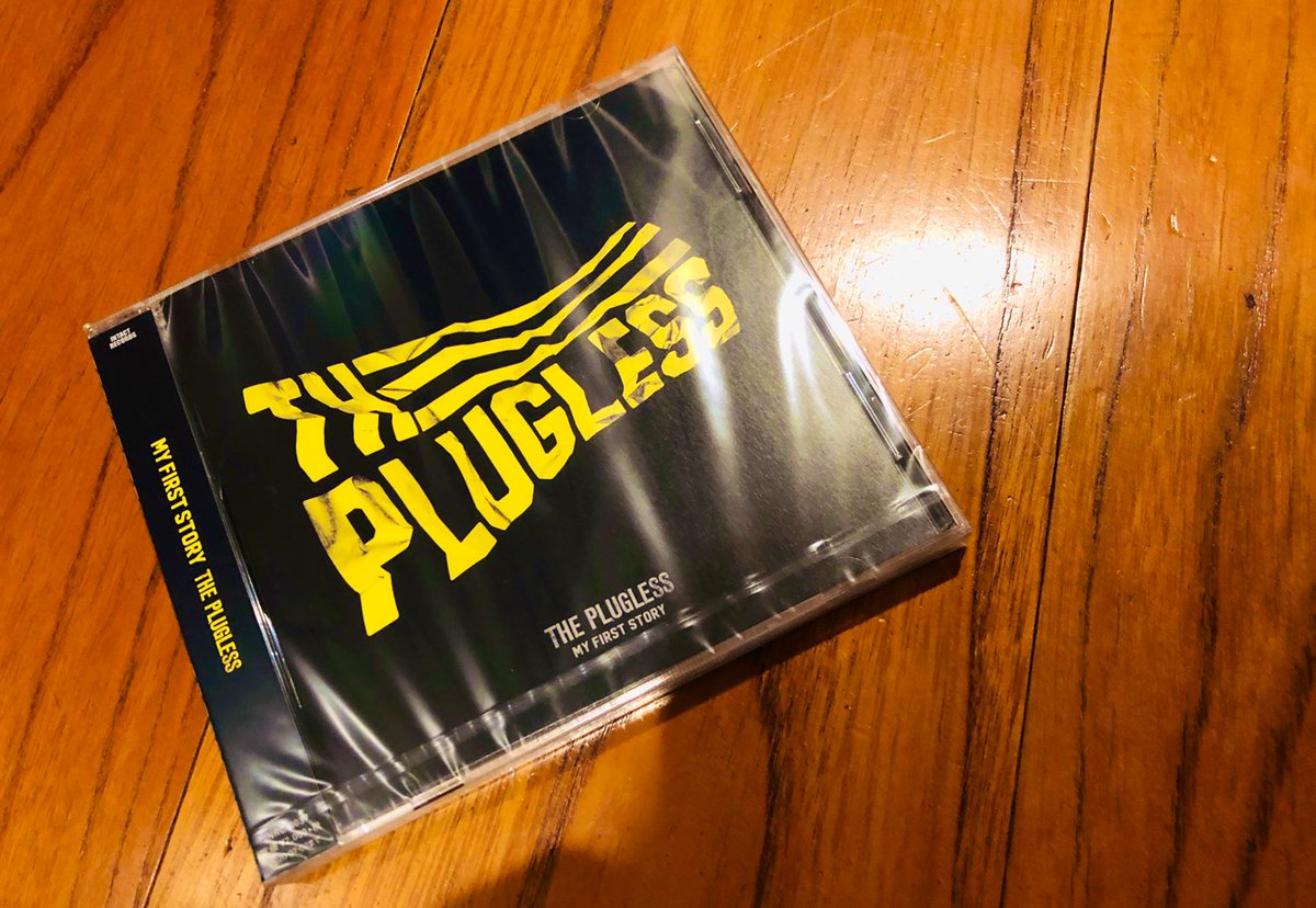 Ayaka_Rock017's tweet photo. フラゲをしたのよ🌹

アコースティックの失踪FLAME特に好き◎

#MYFIRSTSTORY
#THEPLUGLESS https://t.co/juttWbG8fQ