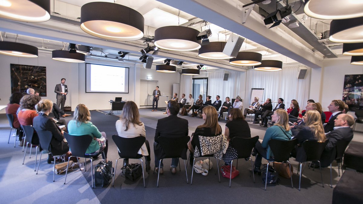 #KCCnl #Overheidsorganisaties zijn volop bezig met de verdergaande #professionalisering rondom #klantcontact, #dienstverlening #communicatie en #participatie.
Wat moet je hiervoor allemaal doen? Ontdek het tijdens de 10e editie van het KCC Congres op 8 oktober. #kcs #gemeente