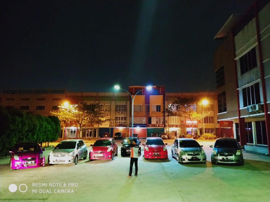 AriefWB3's tweet photo. upaya menyatukan pengguna toyota yaris seluruh bekasi~cikarang dengan mengadakan kopsan2 di setiap weekend...
@BekasiYaris 

#beautiful 
#BeritaTerkini 
#bekasi 
#hariini https://t.co/MpSdLj0jQG