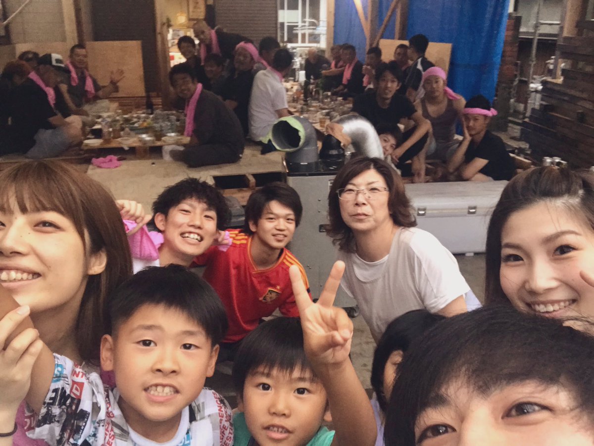 knpice's tweet photo. ふぁみりい🏠 https://t.co/LwEhAj4acn