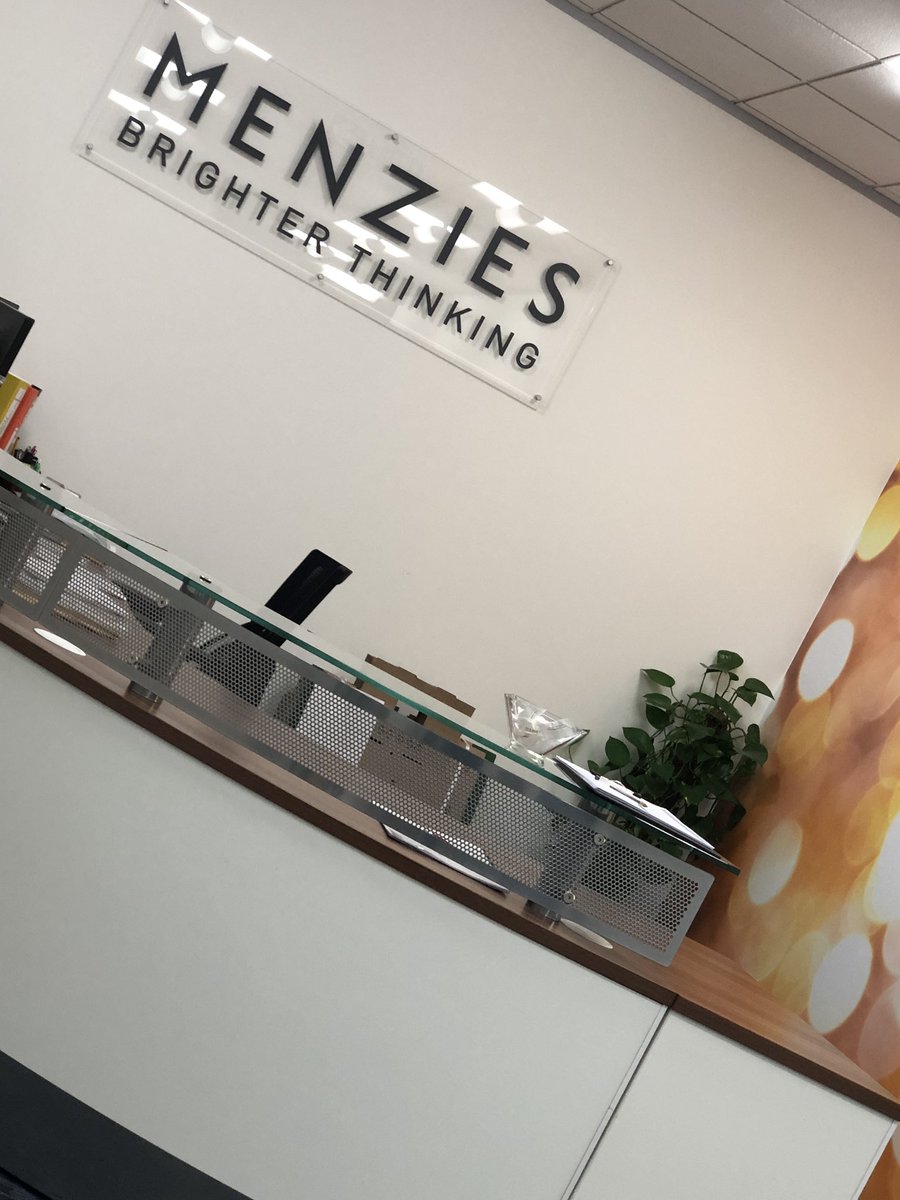 _sophietaylor's tweet photo. Thank you to the Solent team at @MenziesLLP for inviting me in to discuss the opportunities available to their clients! Look forward to collaborating in the future😊 https://t.co/gmg8jg30cX