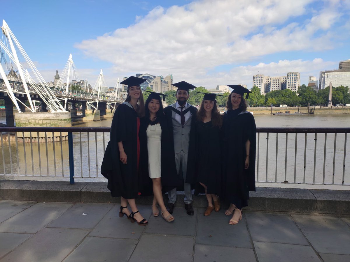 I finally graduated from my MSc. It was the perfect closure for a great year with amazing people #uclgrad @JuliaVigu @NatalieCB_1 <a href="/JennieParnham/">Jennie Parnham</a> @OGSJeun