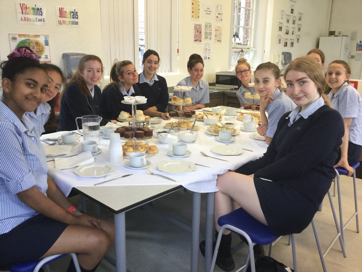 RMSFood's tweet photo. Year 10 eating the afternoon tea they prepared as part of their work on British food. #rms https://t.co/WhMJ69EP0i