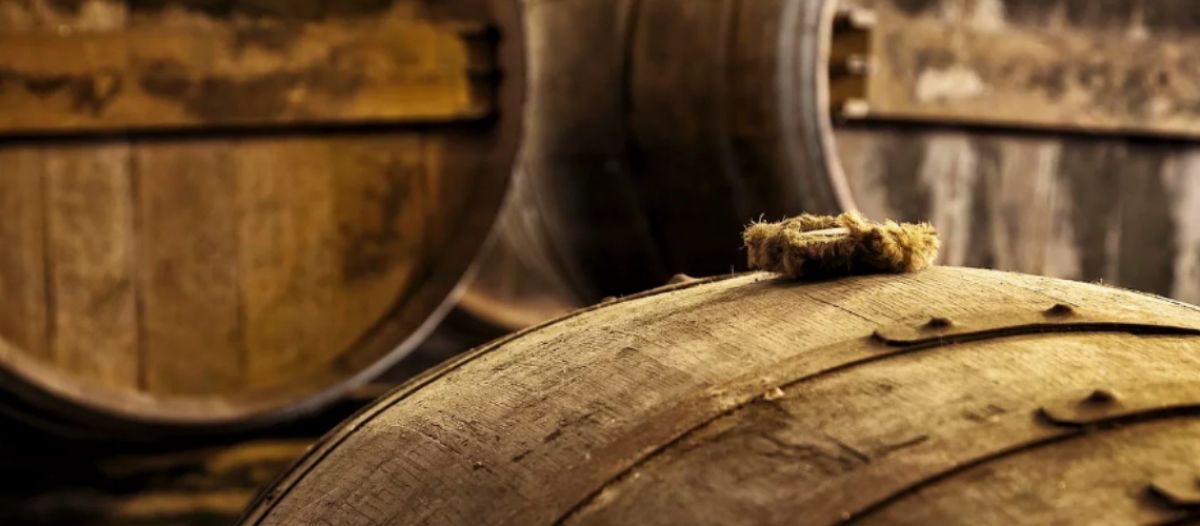 Take a brief look at the leading #bulkspirits suppliers of #Europe, serving a wide variety of bulk spirits with best quality by value ratio.
.
Read: Bulk Spirits Suppliers in Europe >> buff.ly/2JhvmPt