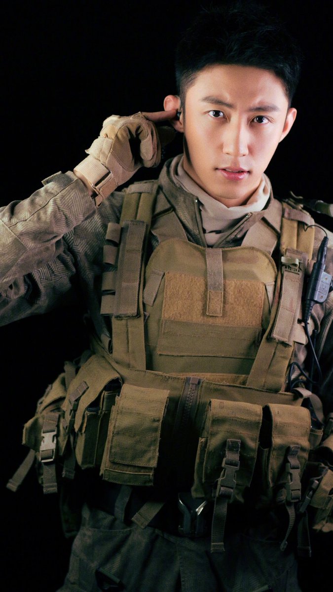 JingyuFc's tweet photo. 【テレビ放送のお知らせ】

#黄景瑜 さんの銀幕デビュー作が
ついにTV初登場です‼️

映画『#オペレーション・レッド・シー』
■ 8月31日(土) 
■ 17:30〜
■ WOWOWシネマ
👉 https://t.co/FYvyIrvnim 

#ホアン・ジンユー #林超賢 #任達華
#張涵予 #張譯 #海清 #尹昉
#オペレーションレッドシー #wowow https://t.co/xX0TMnl2MX