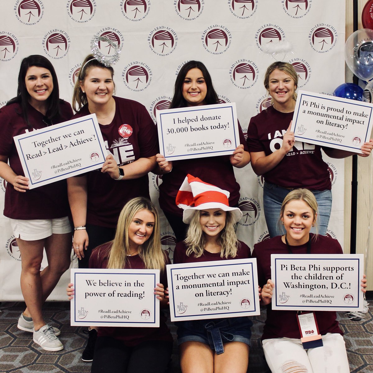PiPhiJamie's tweet photo. Helped distribute 30,000 books to DC kids with @FirstBook &amp; @PiBetaPhiHQ, and Birmingham was announced as a Fraternity Day of Service 2020 site!  #MonumentalSisterhood #ReadLeadAchieve https://t.co/vzPsZ5I40J