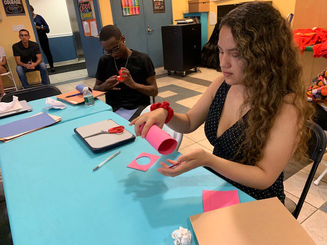 dfcusa's tweet photo. Thank you @pattiandreo for leading the #DFCUSA Professional Development training in #nyc @HeartsofGoldNYC - we're SO excited for this partnership! #DesignThinking #SummerCamp #Mentors #YesWeCan #MakingChange https://t.co/rurLa0dtXK