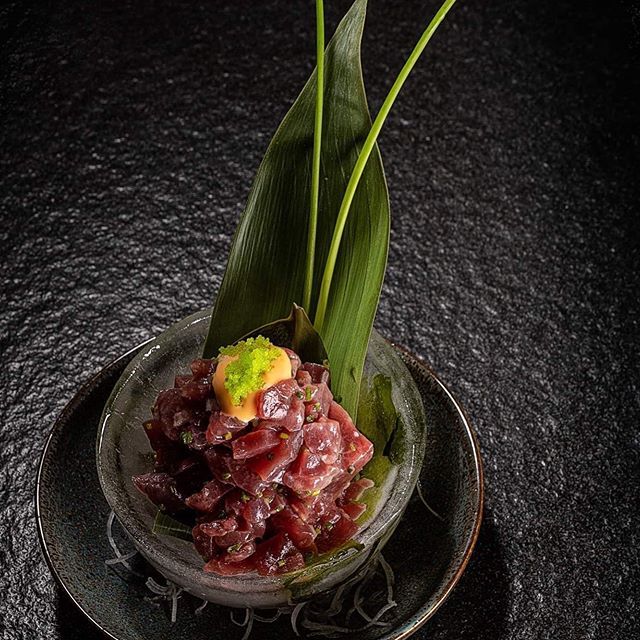 eandoathens's tweet photo. Whenever you’re craving a fresh and tasty dish, tuna tartare is the yummiest choice.
Find it in ou summer menu.

Reserve your spot at https://t.co/j0rd9FYvg3 or directly with a phone call to +30210-9471234

#eandoathens #tunatartare #rooftop #Athens https://t.co/UEX5w0JNEh https://t.co/bNXu1AMuMe