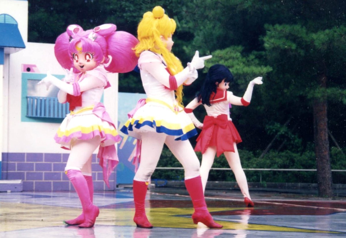サークル雨天中止 Ar Twitter 着ぐるみショーの歴史を無きものにしょうとする不逞の輩は月に変わっておしおきやらなんちゃら サークル雨天中止 Ar Twitter 着ぐるみショーの歴史を無きものにしょうとする不逞の輩は月に変わっておしおきやらなんちゃら