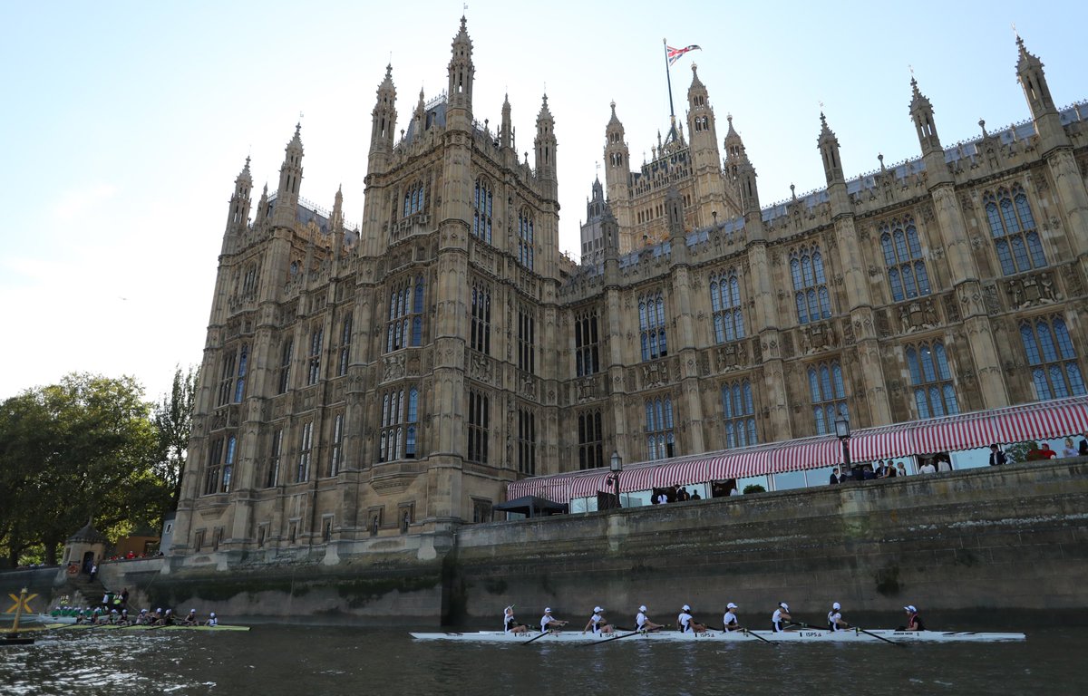 ParliamentRow's tweet photo. The All-Party Parliamentary Group for #Rowing will be holding a dinner to support charity @OfficialRowUK in the House of Lords.

Details: https://t.co/wh1S748GZn

Non-Parliamentary Members should visit the website to get tickets.

To join the Group: https://t.co/3Fs1xxDYn0. https://t.co/jVV5DfHUjK