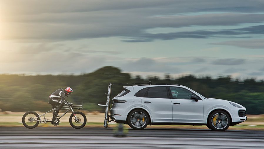 mechanisedcc's tweet photo. The bicycle designed to go 200mph. Moss Bikes European land speed record holding machine https://t.co/LTKS9Zl792 https://t.co/a1d3b0dvVI