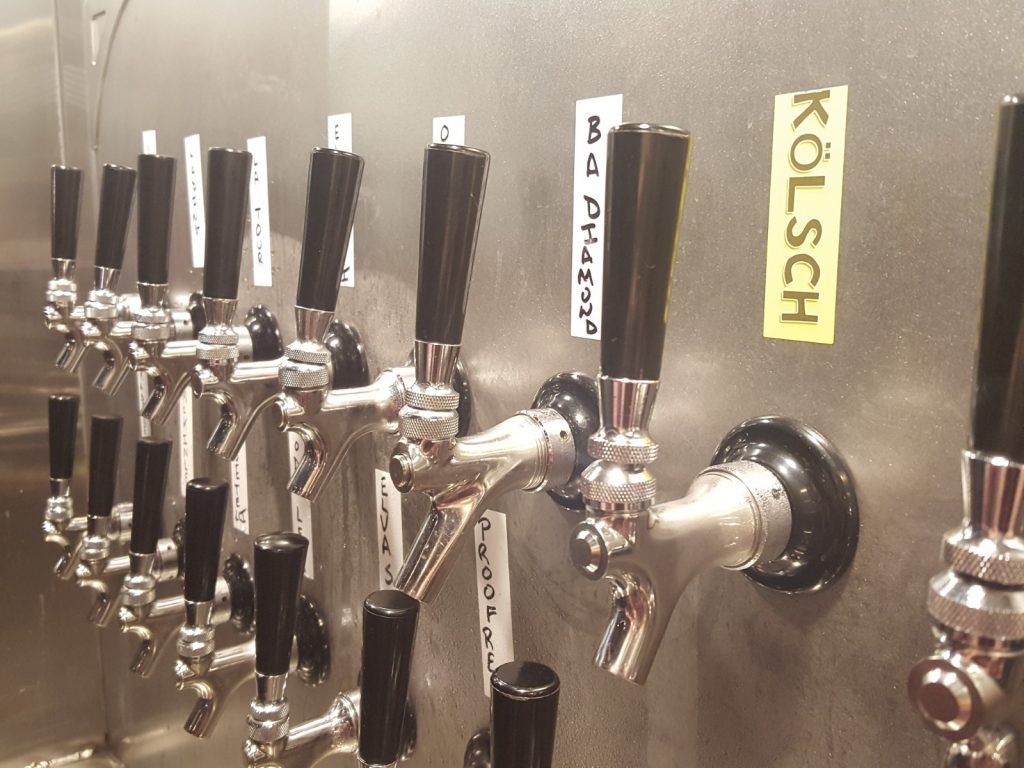 Brewbound's tweet image. Sacramento's @TowerBrewing Expands Production Facility. bit.ly/2xnlNc5