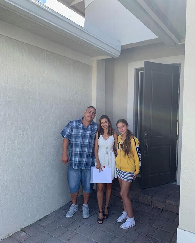Catherineleads's tweet photo. Congratulations on you #newhome #drhorton #realtor #forsale #luxuryrealestate #alltheglorytogod https://t.co/BNekuEOVuL