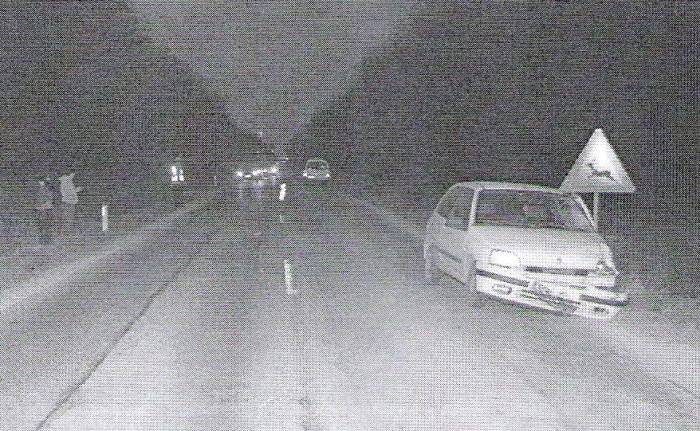 Ово је слика возила жене која ме је 2011. ударила на ивици моје стране, иако сам побегао мотоциклом и оставио јој читаву траку за пролаз. Једва сам преживео, остао сам тежак инвалид са 90% тел.оштећења, а њој је суд изрекао условну казну. Када сам питао судију зашто је...(1/1)