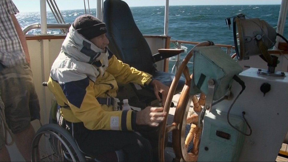 itvmeridian's tweet photo. "The UK would be losing one of the very few opportunities to bring society together."

The Jubilee Sailing Trust in #Southampton, offering people with disabilities the opportunity to sail, will have to close if it doesn't raise £1m by Friday.

More here: https://t.co/deWv7XhPDD https://t.co/IKpEbdcyZf