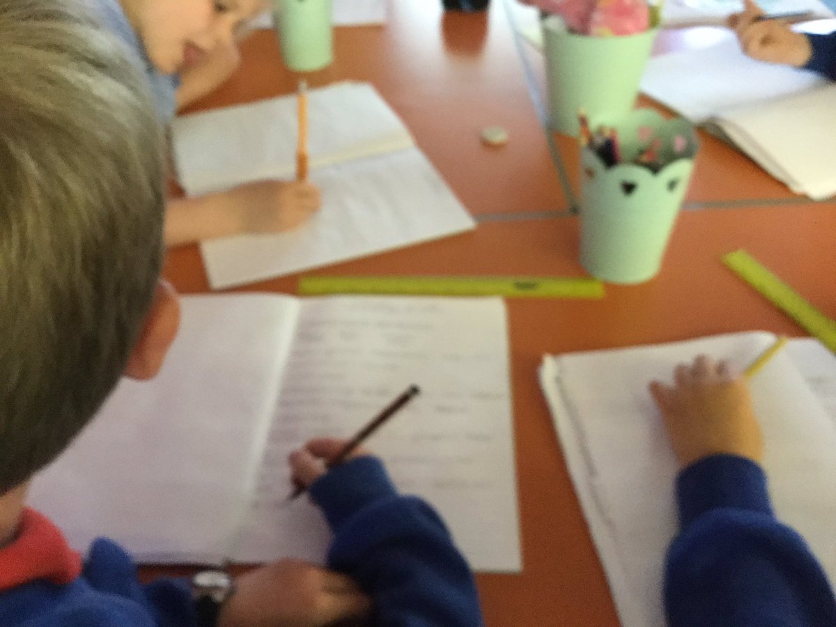 ord_miss's tweet photo. We are learning how to plan a story @ForehillSchool https://t.co/3NHvzWnAJy