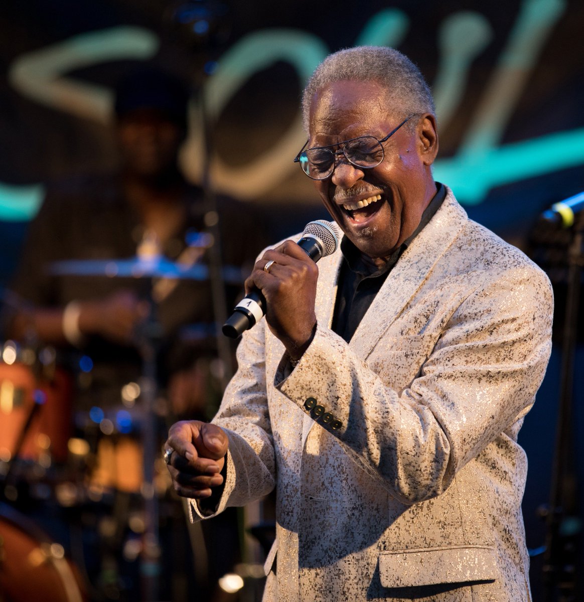 Il 18 luglio parte il #PorrettaSoulFestival! Sul palco Rufus Thomas Park di Porretta Terme #Bologna DAL VIVO E IN PERSONA Don Bryant Feat. The Bo-Keys 🤩
Prima di lui: Scott Sharrard &amp; The Bo-Keys, Re:Funk feat. Pee Wee Ellis, Sweethearts. Tickets: bit.ly/PorrettaSoulFe…
#PSF19