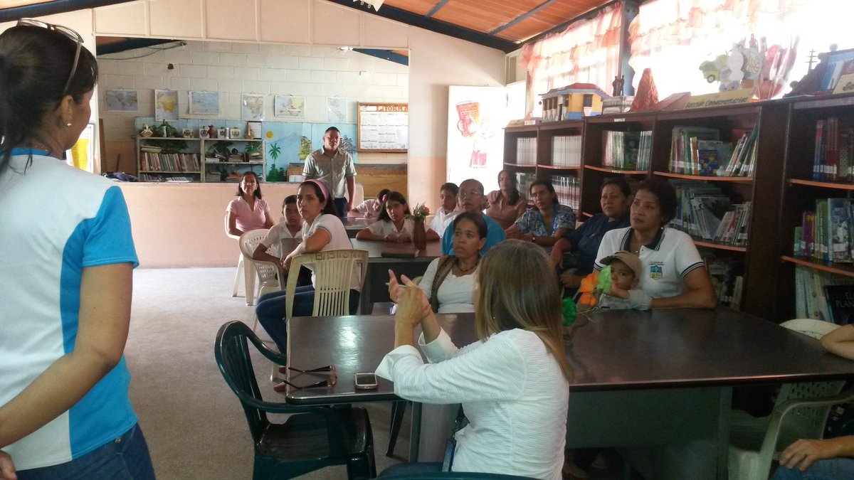 CraAlberto's tweet photo. Día 1 Encuentro Institucional El Hacer y el Saber en los Centros de Recursos para el Aprendizaje #APRENDERHACIENDOCRA #MuestrasElHacerYElSaberMPPE @MPPEDUCACION @psuvaristobulo @karsanc @RosangelaOrozco @ZeesRpa @LISBE4 @zeesupervision @Geamarabilis https://t.co/V5qW0Tvnyi