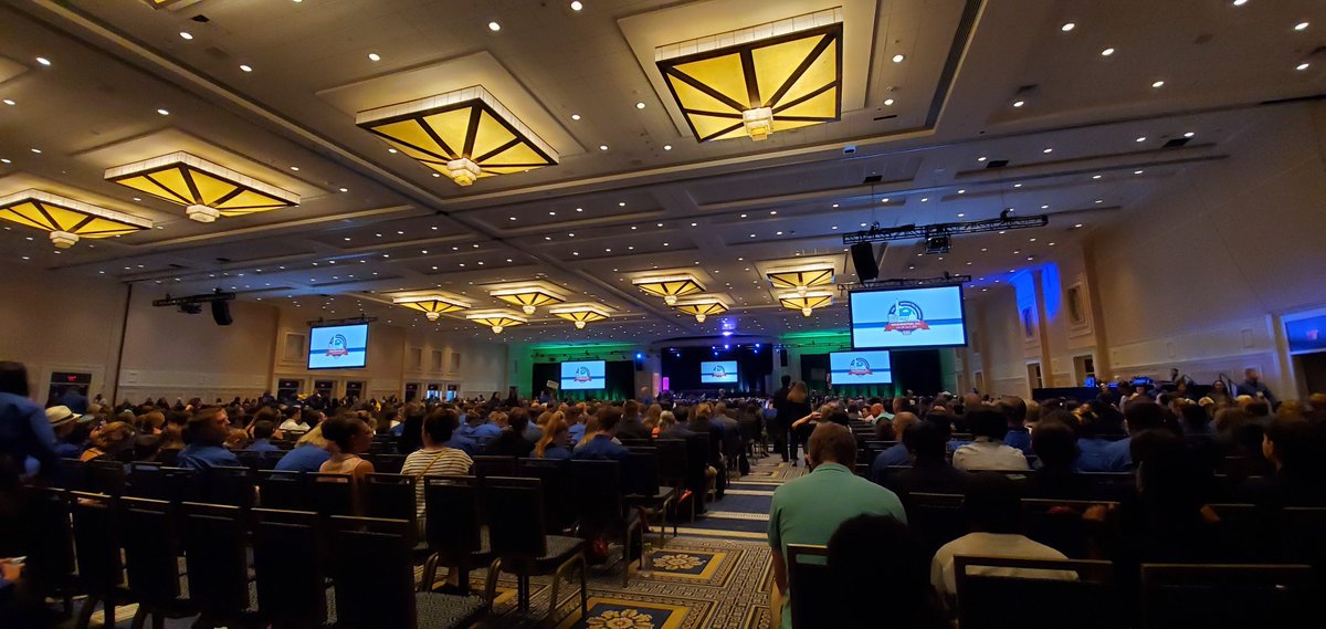 LCPS_CTAE's tweet image. Congratulations @LCPS_EagleRidge @NationalTSA members for an outstanding performance at the 2019 National TSA Conference -- one of 12 teams to compete in the Middle School Biotechnology finals! #ModelTheWay #OneTSA #LCPSCTE #lcps19