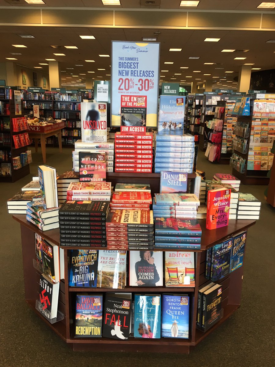 BNFortWayne's tweet photo. Hardcover new releases 20% off! Hardcover bestsellers 30% off, 40% for #BNmembers #barnesandnoble #jeffersonpointe #newreleasebooks https://t.co/DQ3CJez2Fe