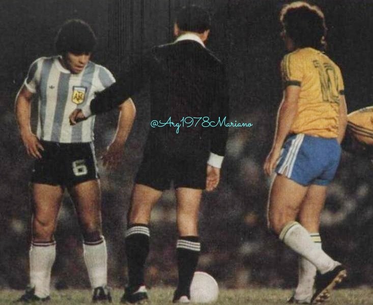 1979) Maradona Vs Zico ○ Brasil x Argentina ○ The First Clash