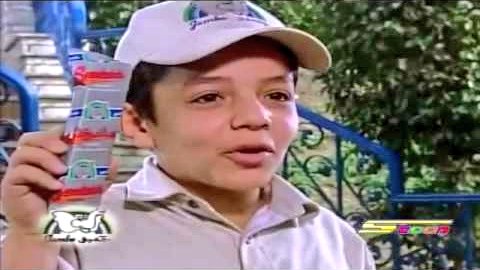 Charafantasme's tweet photo. الإخوان لي مشاو لمصر يتفرجو شوفو لا لقيتو لينا هاد ساندويتش جامبو لي كان غا يسطينا فاش كنا صغار 😭 https://t.co/81nqyCyBQP