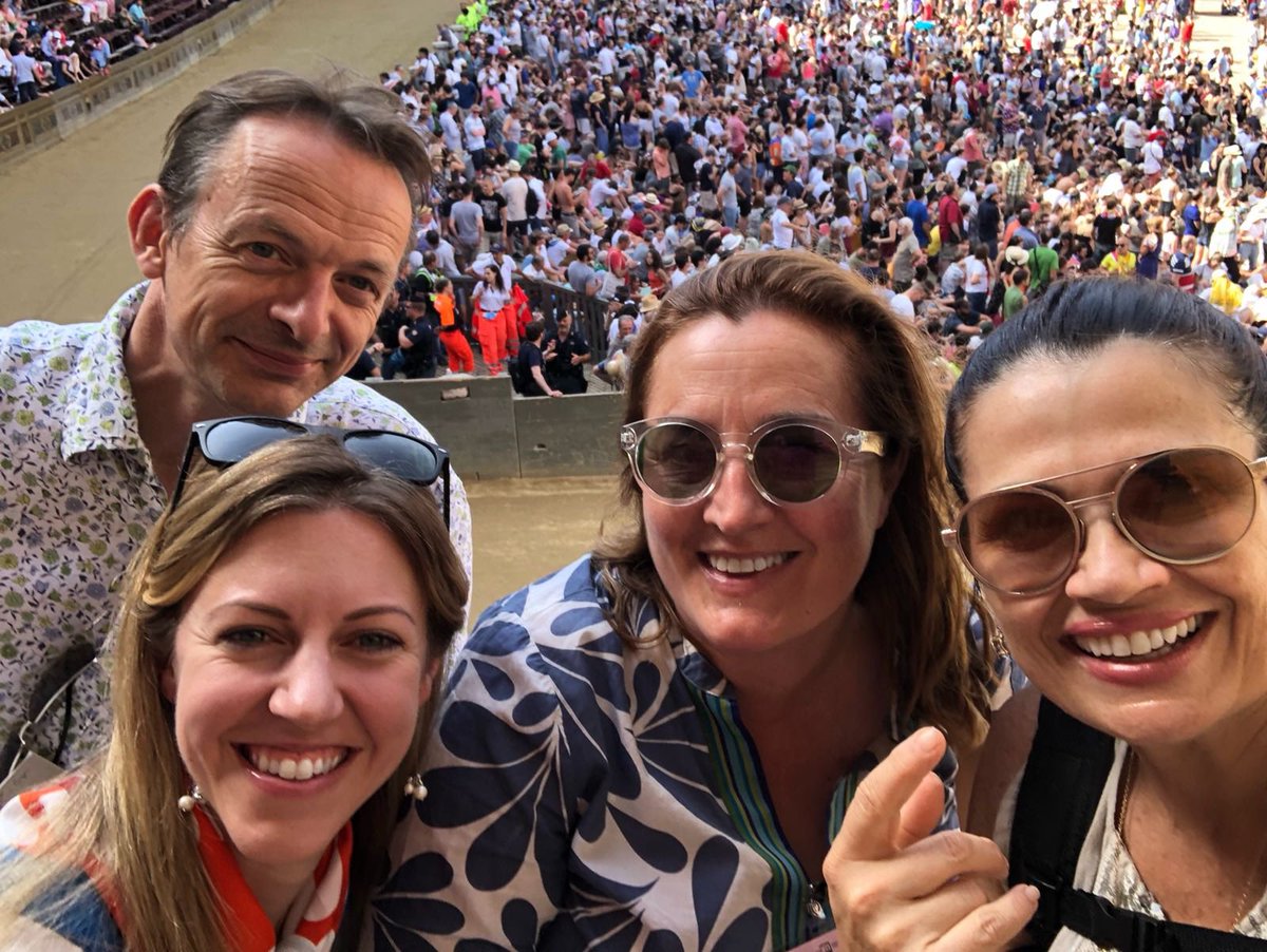 CollingsBerry's tweet photo. Of all the wonderful racing assignments I’ve had for @theTDN, I’m not sure there’ll ever be a spectacle to match the Palio. Can’t believe a year has gone by already @kelseynrileyTDN @pattywolfe @suefinley https://t.co/Wt4VkSolqH