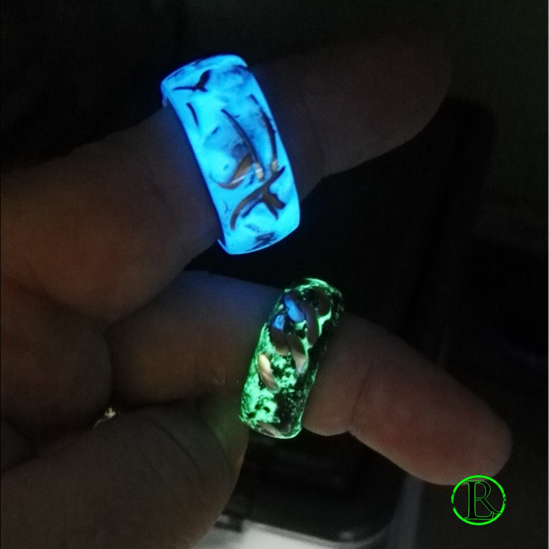 OverlordRings's tweet photo. Usando la inspiración e imaginación tendremos los mejores resultados a nuestro alcance 🤩
[Anillos de turmalina, plata y fotoluminiscentes ]

#anillos #rings #handmade #hechoamano #joyeria #jewelry #artesania #plata #silver #turmalina #tourmaline https://t.co/AZKHmcWNKu