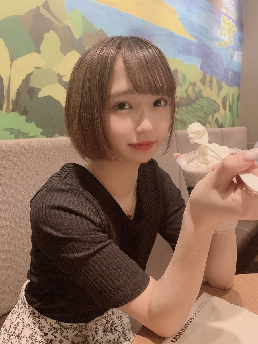 S_Fujinon's tweet photo. 定期公演初日ありがとうございました🧸
生クリーム先に食べちゃう派 #トゥラブ https://t.co/FQaOwL8RtZ