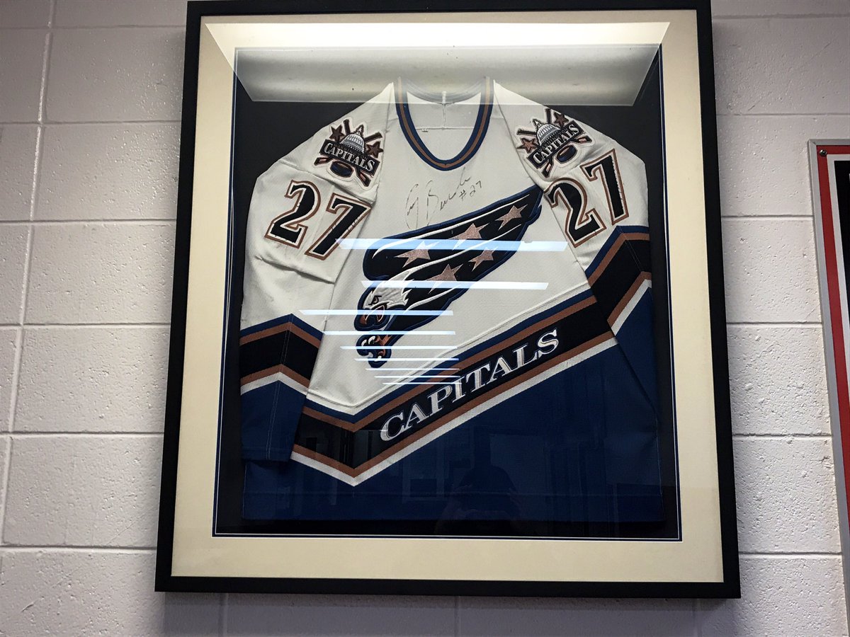 The tiny of hamlet of Calahoo, AB (pop. 85) is getting ready to host the Stanley Cup! <a href="/StLouisBlues/">St. Louis Blues</a> Head Coach and hometown hero Craig Berube will be bringing Stanley home today. Presentation and pictures at 9, parade down Main Street at noon. <a href="/ctvedmonton/">CTV Edmonton</a> #yeg