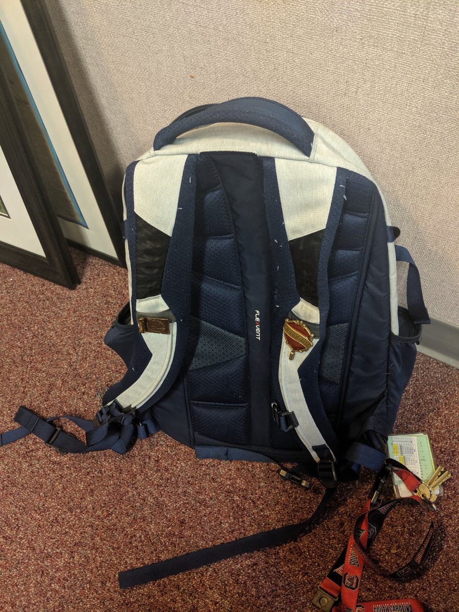 jen_hodshon's tweet photo. @cjlake @LaurieBarnhill @DanaDWoodward Backpacks for life!!!! (My teacher backpack is like a mom purse... lots of snacks, Band-Aids and handwipes!) #Backpacks4Life #BackPackCrew https://t.co/GkqziFACDb