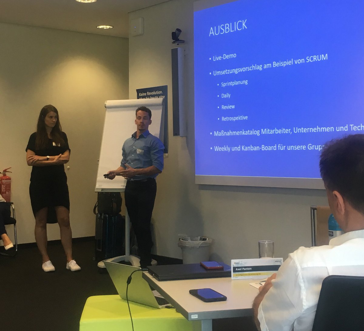 beccslash's tweet photo. Die IT der R+V ist heute Gastgeber der #Zukunftswerkstatt, einem #Cocreation Format von #alternus mit dem Gastgeber aus unseren Reihen, Axel Panten, als einer der Sponsoren und Feedbackgeber für die vier Teams #IT @ruv_de #RVIT https://t.co/ssN07JAZkd