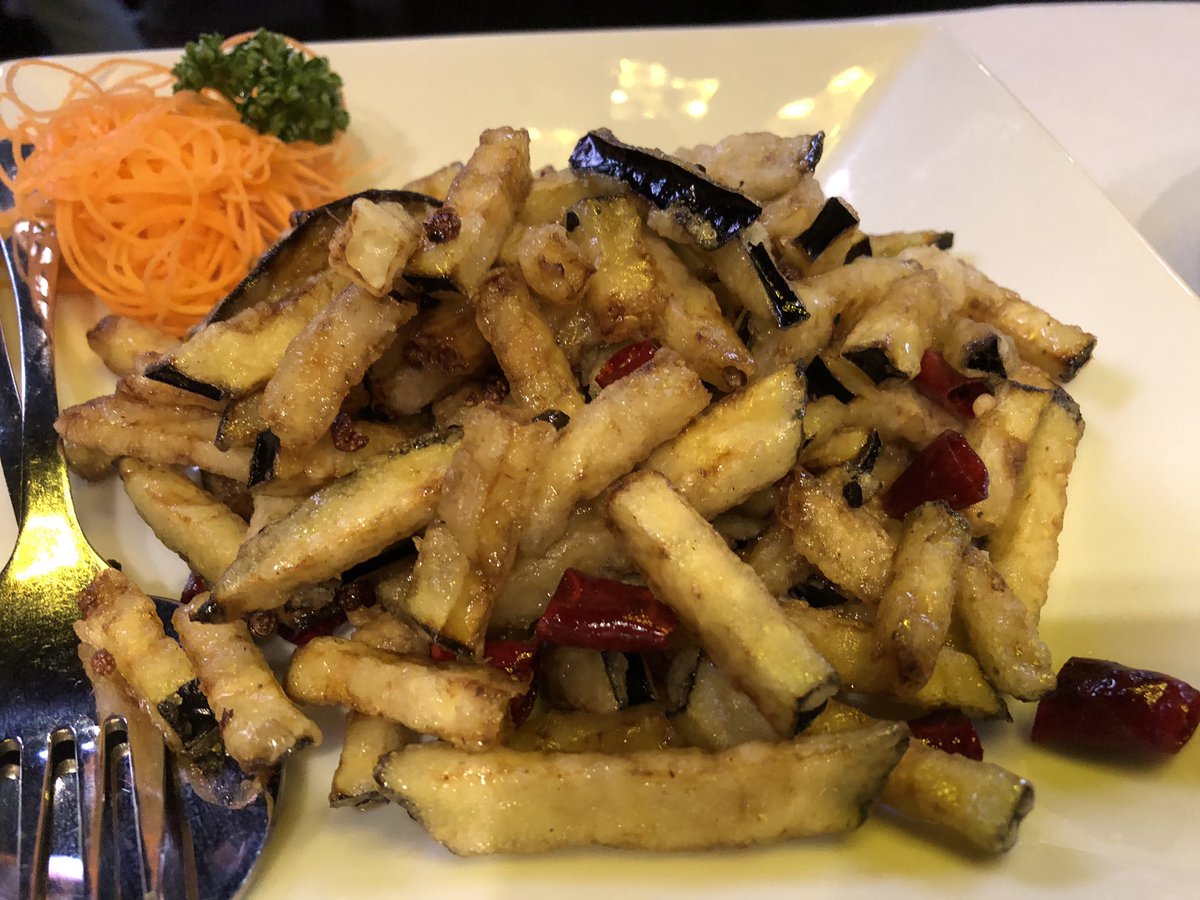 andydhare's tweet photo. Some lovely vegetarian and vegan dishes at #wingwah in #Birmingham #Chinese look out for my review on my blog later next week. https://t.co/uje0Ex3VZr