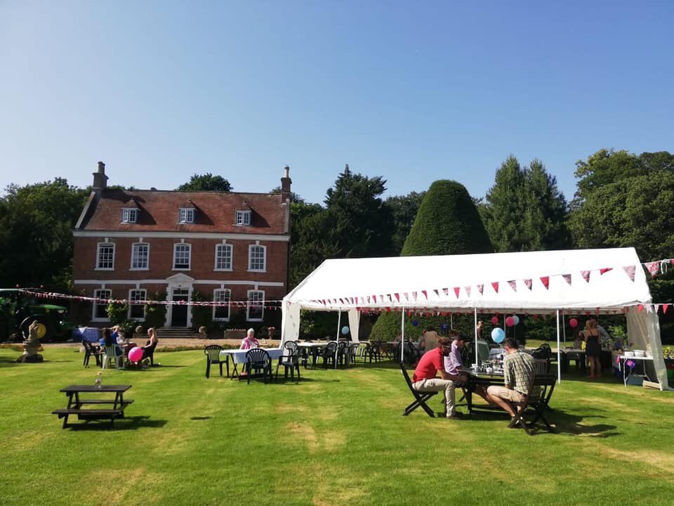 LouthYFC's tweet photo. Thank you to all who attended our Charity Afternoon Tea 🍰 on Saturday at @Brackenborough The weather was fabulous ☀️ and we catered for 1️⃣0️⃣0️⃣ people!! We raised a magnificent £1200 for @CR_UK 💗🥳 #charity #nfyfc @NFYFC #teamlouth #trueYFC https://t.co/asSVFeSS6n
