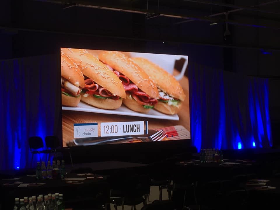 blackbox_events's tweet photo. Today’s venue is a bit different. We’re working in a 600,000 sqft distribution warehouse which is still under construction. 🤦 🤷 https://t.co/ZO4h19ggUy