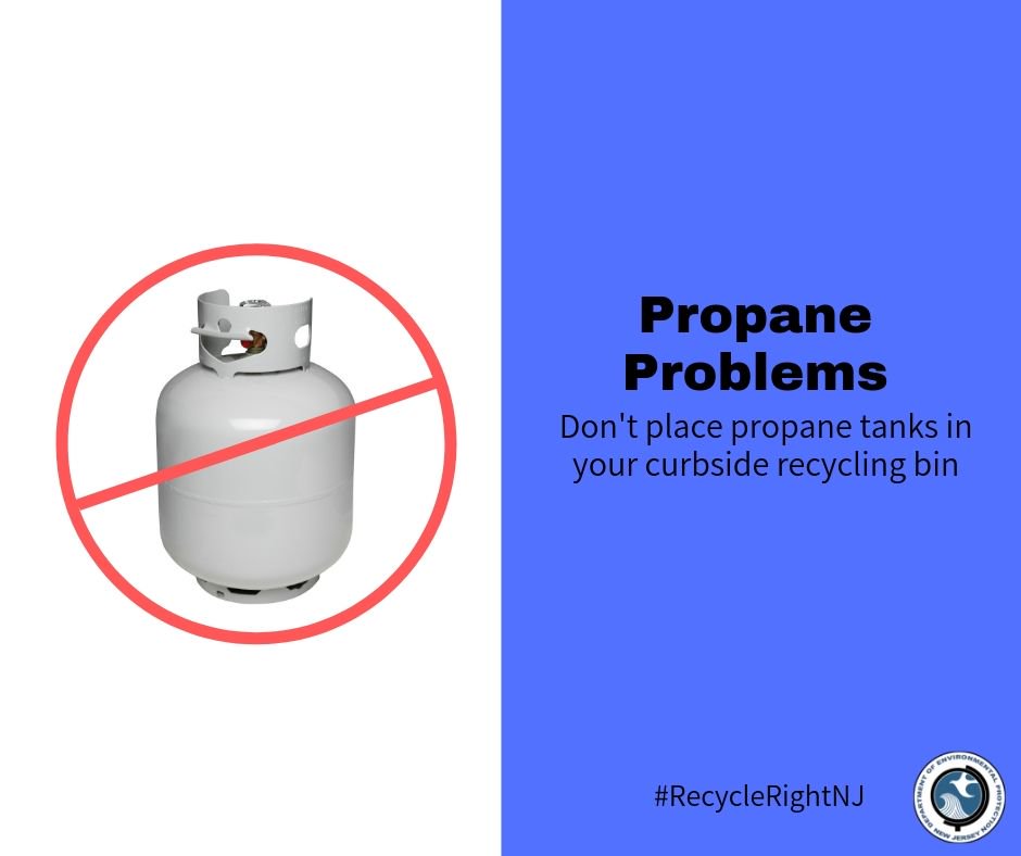 NewJerseyDEP's tweet photo. Never put potentially explosive items like propane tanks in your recycling bin. They are a prime cause of truck and recycling facility fires.
#PropaneProblems #RecycleRightNJ
#NewJersey
#Recycle https://t.co/fed10etdAn