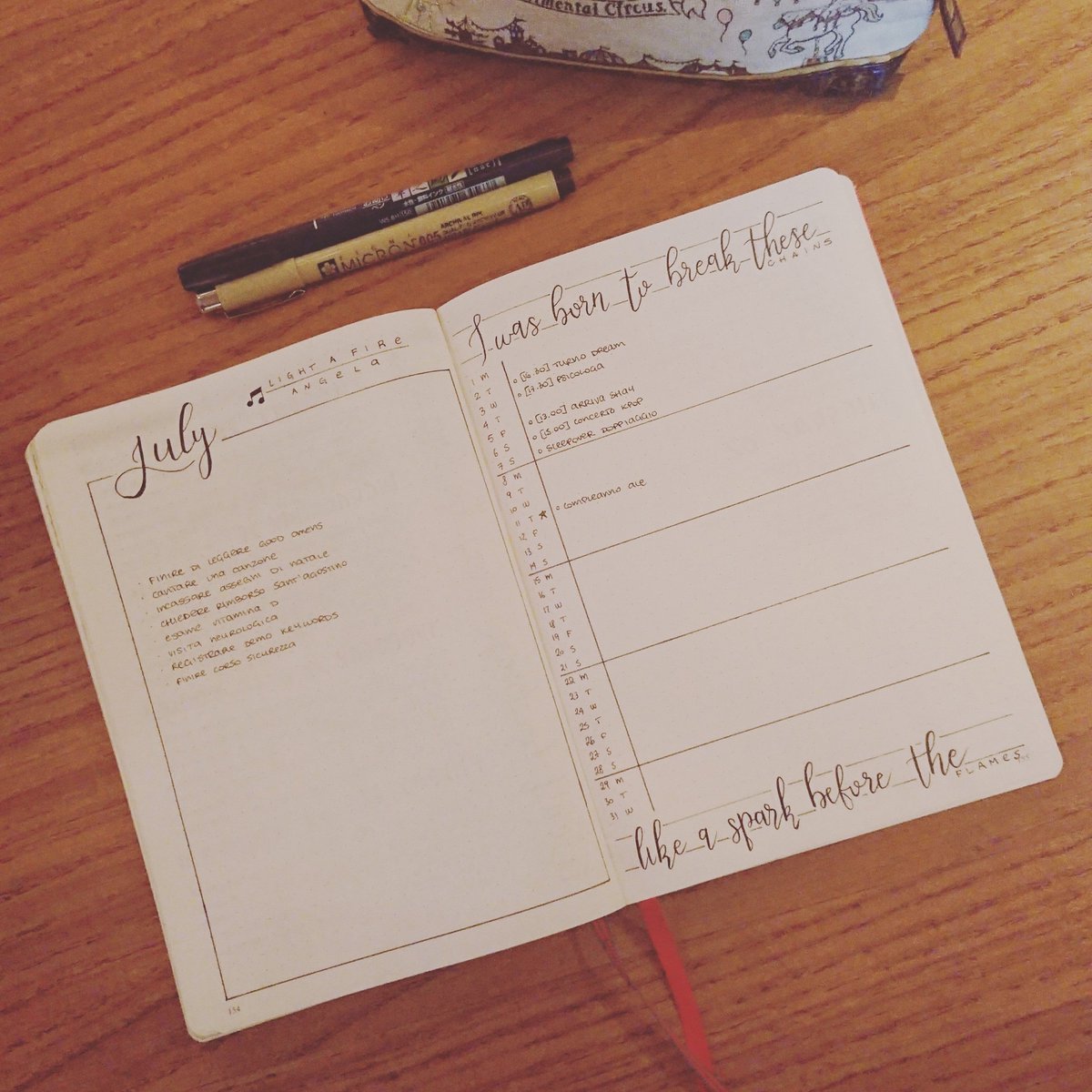 July monthly spread!
 instagram.com/p/Bzam4G6I8Wr/…
#bulletjournal #bujo #bujomonthly