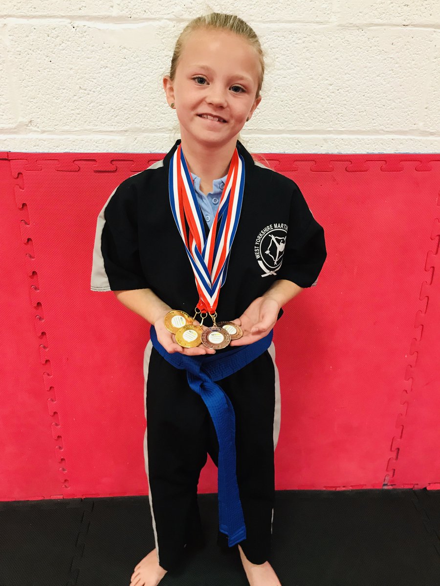 wymac_'s tweet photo. Here is one of our student success stories outside the Dojo, taking part in her school sports.
Massive Well done Tia Davies, keep it up.
Gold   - Sprinting
Gold - 800 Meters
Silver - Long Distance
Bronze - Long Jump https://t.co/N82v1rQBTP