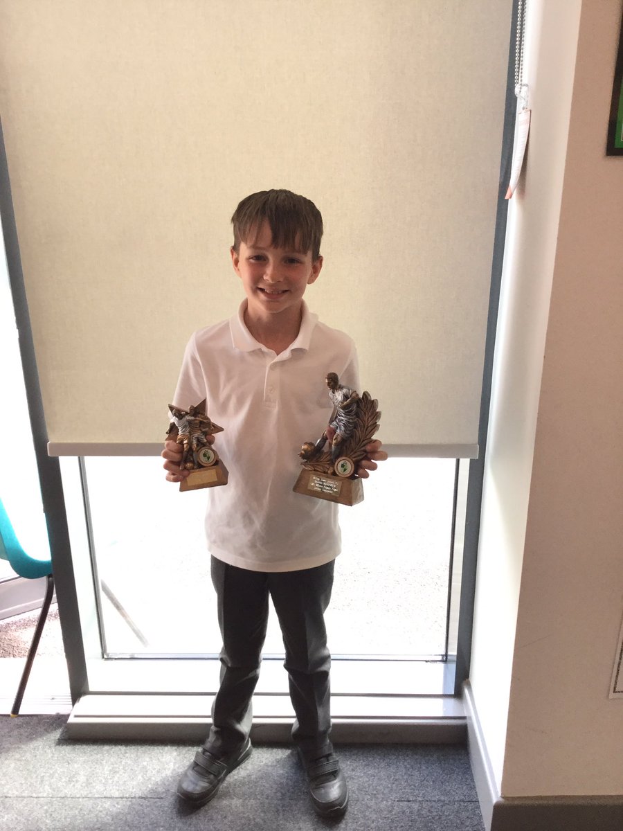 Year3Ants's tweet image. This Ant should be extremely proud of himself! Not one but TWO trophies from his football presentation, including player’s player! A huge well done⭐️⚽️🏆
