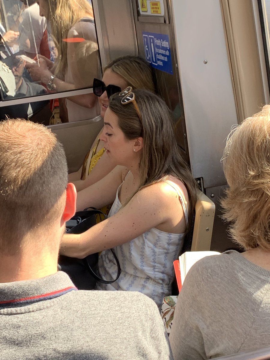 cheers4chern's tweet photo. This is what it looks like to sit in the Priority Seating seat and “not notice” the  woman with 2 crutches hobble by. She had to walk 3 seats in before someone got up and a woman yelled “CMON GUYS give her a seat”. @cta @TheBrownLine #Shame #Chicago https://t.co/3MzZIqIKfE