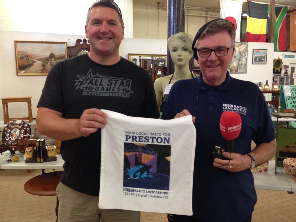 Chatting to @Gillylancs @JJRadioRadio is firefighter Mark @WMgr_Penwortham. He told us about a fun #familydayout event they have on Sunday at #Penwortham fire station. Also chatted about spending 40 days last summer dealing with moorland fires. 📻➡️ bbc.co.uk/programmes/p07…