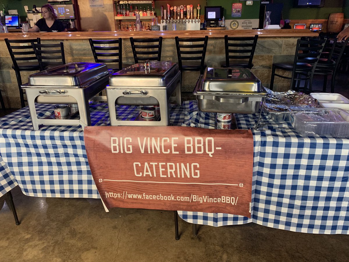 vinwade691's tweet photo. @pfutos in #pflugerville Pop up bbq #bigvincebbq https://t.co/psESvIPuo1