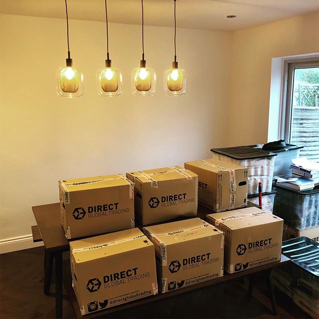 DGTboxes's tweet photo. Some more great looking boxes ready for moving day!!
ππ¦
#movinghouse #dgtboxes #newhome #movingday #directglobaltrading #customerphoto #boxes #packing #storage https://t.co/5P8VzWNhbS
