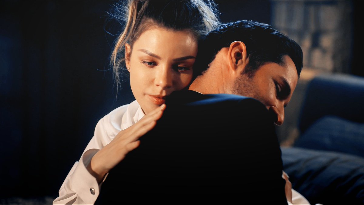 "Happy Birthday, Detective"I am. kinda. dying here. I meannn- no words for the beauty. *sobbing* *literally sobbing*  #Lucifer (3x06)