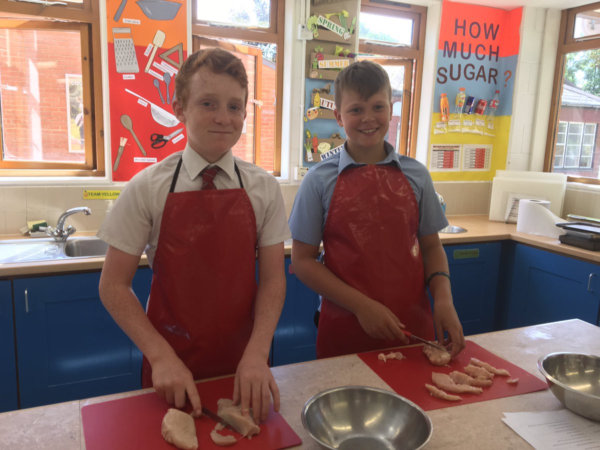 YMS_Create's tweet image. Well done year 8 on preparing a three course meal